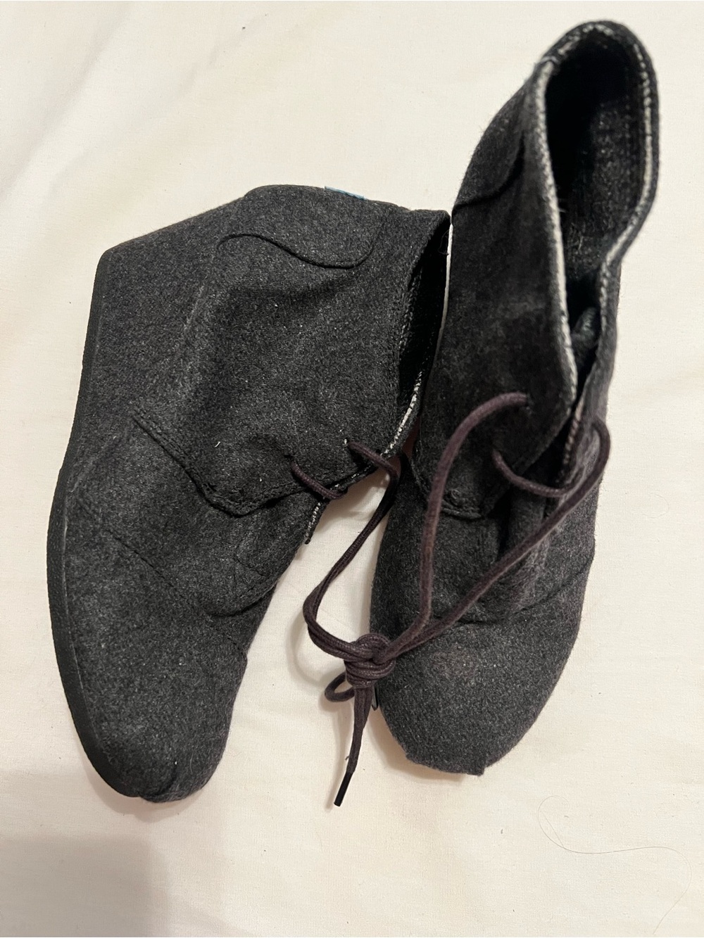Toms Black Felt Lace-Up Ankle Booties